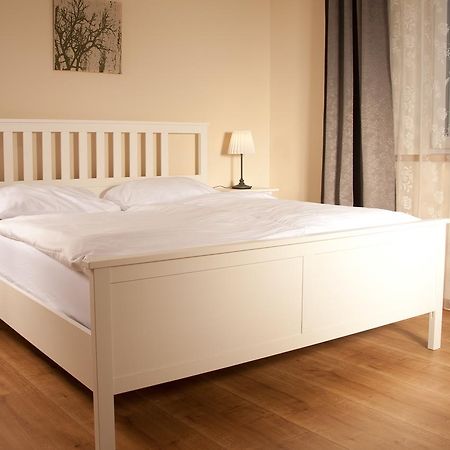 Sabines Apartments Ferienwohnungen Frauenkirchen Ngoại thất bức ảnh