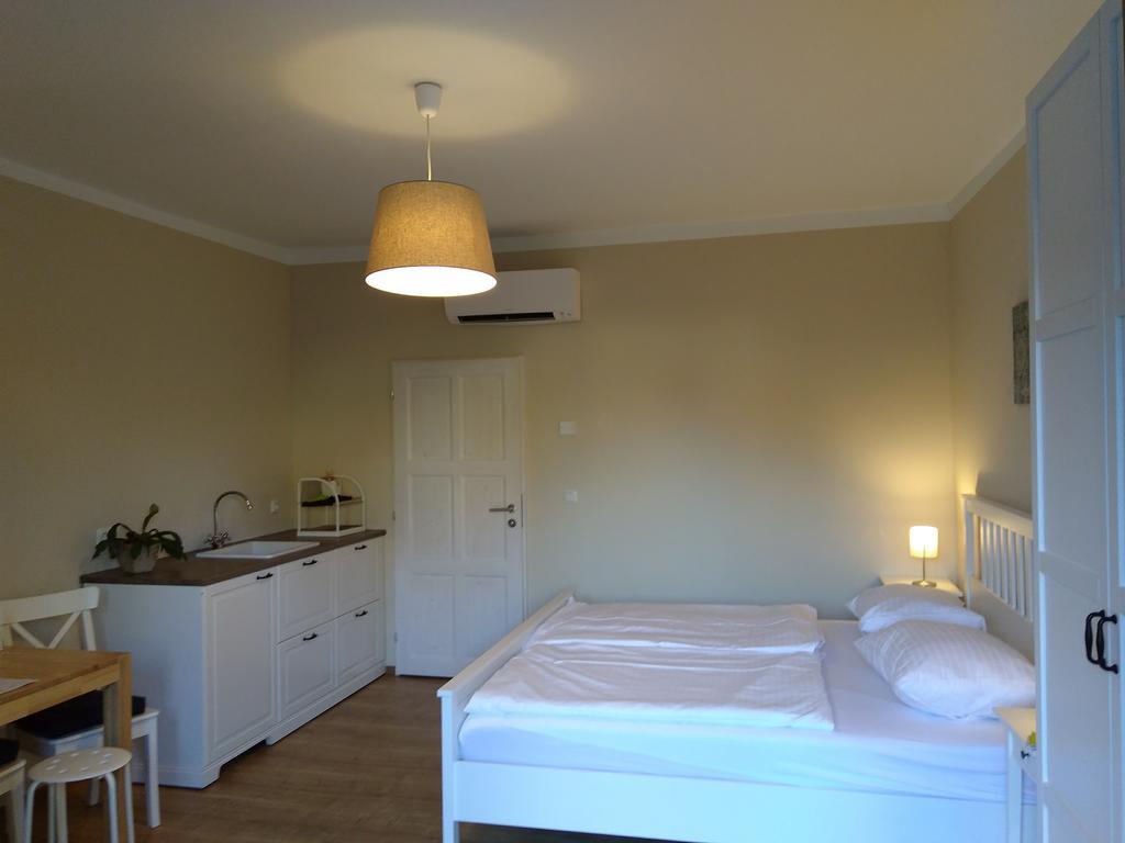 Sabines Apartments Ferienwohnungen Frauenkirchen Ngoại thất bức ảnh