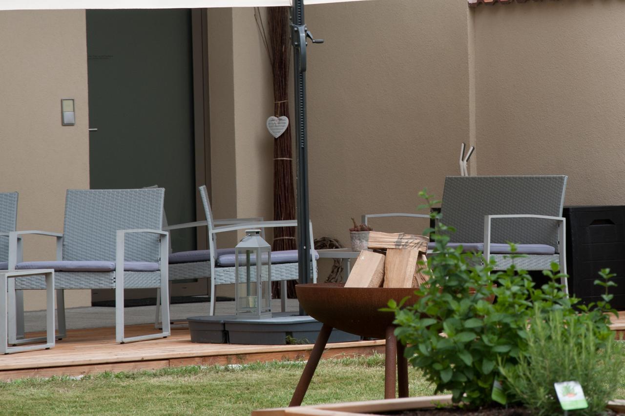 Sabines Apartments Ferienwohnungen Frauenkirchen Ngoại thất bức ảnh